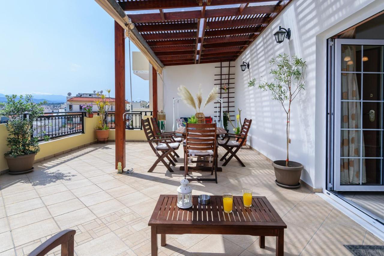 Central Penthouse In Quiet Neighborhood Near Sandy Beach Chania  Luaran gambar