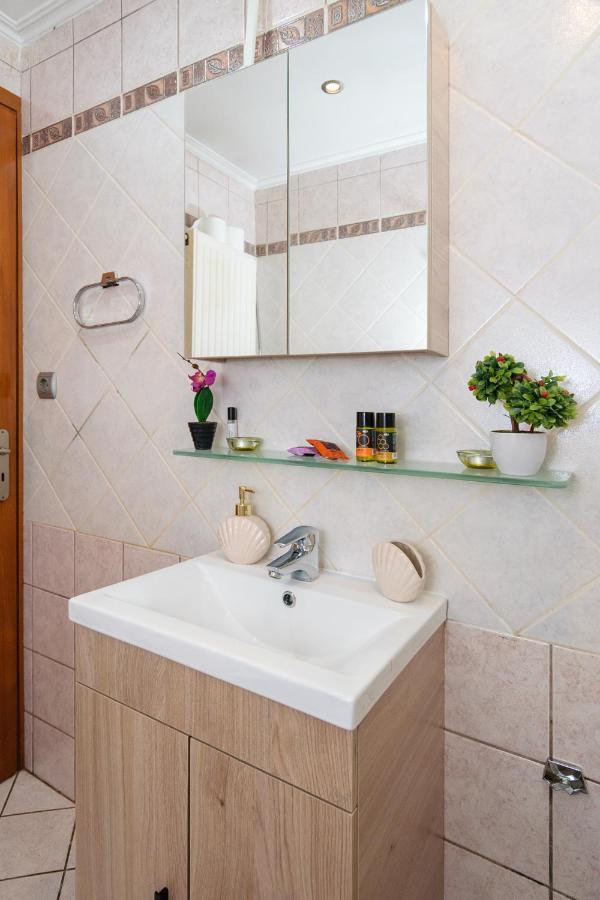 Central Penthouse In Quiet Neighborhood Near Sandy Beach Chania  Luaran gambar