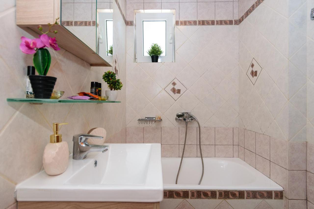 Central Penthouse In Quiet Neighborhood Near Sandy Beach Chania  Luaran gambar